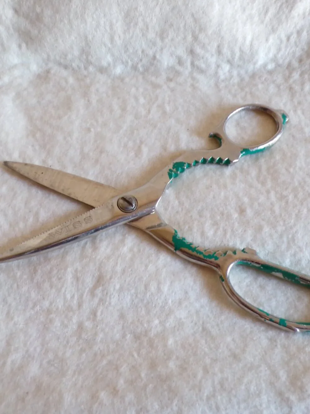 Vintage WISS K.S. Made in USA Scissors Kitchen Shears Cutlery JAr Claw Multi 8